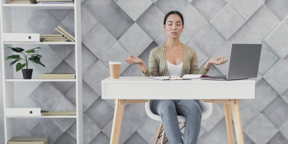 Prioritizing Life Over Paycheck: A New Trend Among Workers, Says Study ...