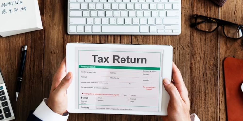 Image by rawpixel.com on freepik | Where's My Amended Refund? Demystifying the Amended Tax Return Status